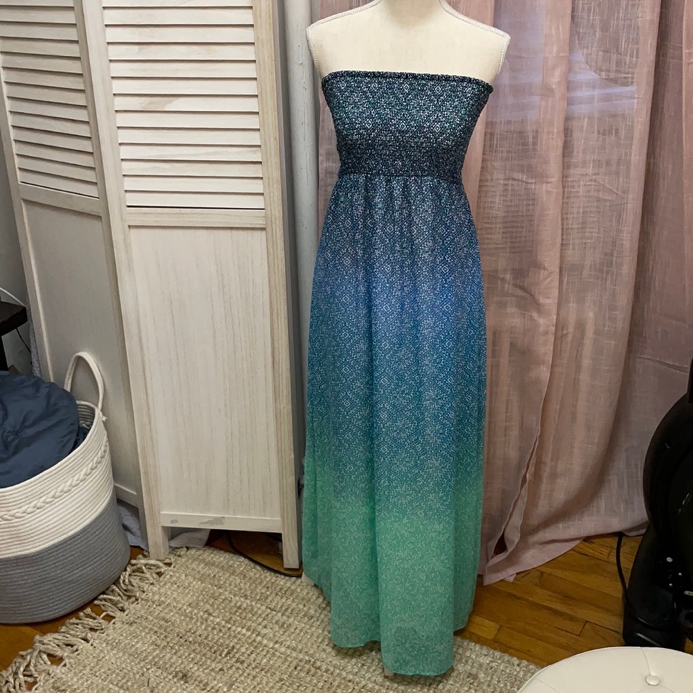 STRAPLESS MAXI